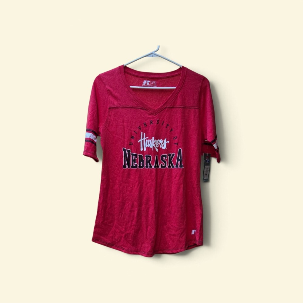 NWT Nebraska Huskers V-Neck Graphic T-Shirt Red Women L 12-14